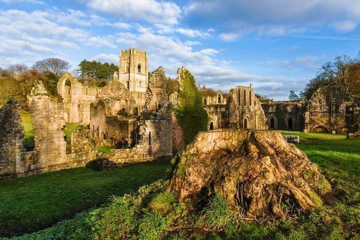 he ruins of Fountains Abbey, Ripon, Yorkshire