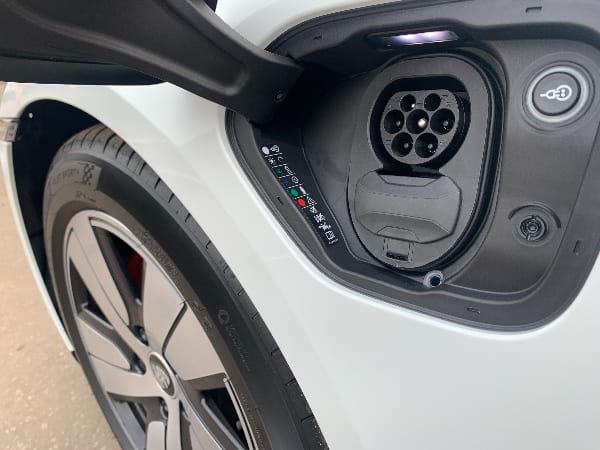 Porsche Taycan charging