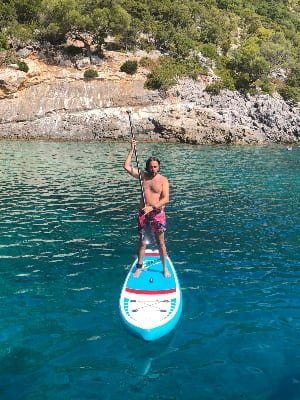 Jarvis Smith's solo paddle board trip