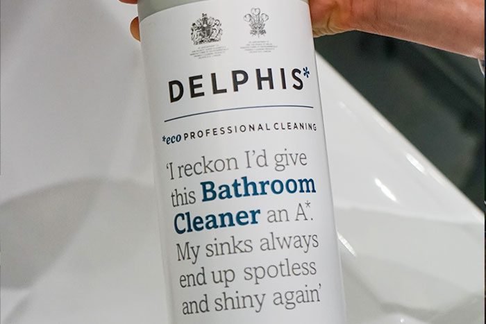 Delphis-Eco-Bathroom-Cleaner-Secondary-Image