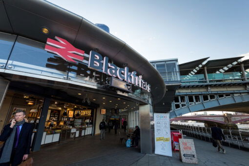 The Bug Station - My Green Pod